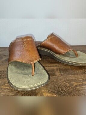 Dr. Martens Tan Leather Thong Sandals Women's Size 5